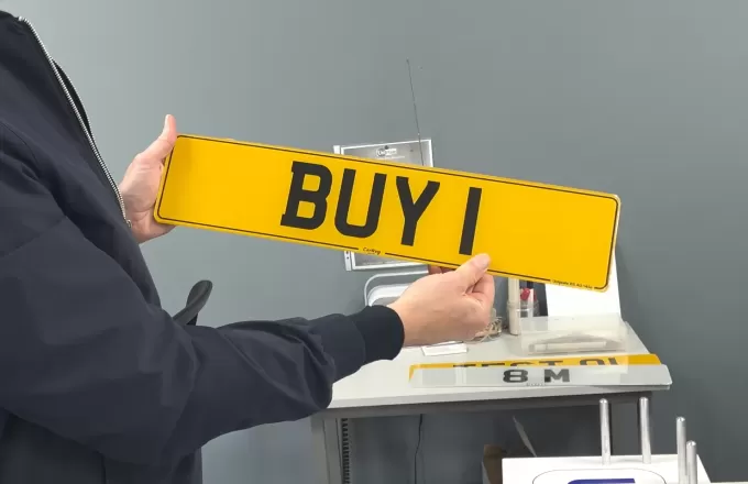 Perspex Number Plates Made In 2 Minutes! 